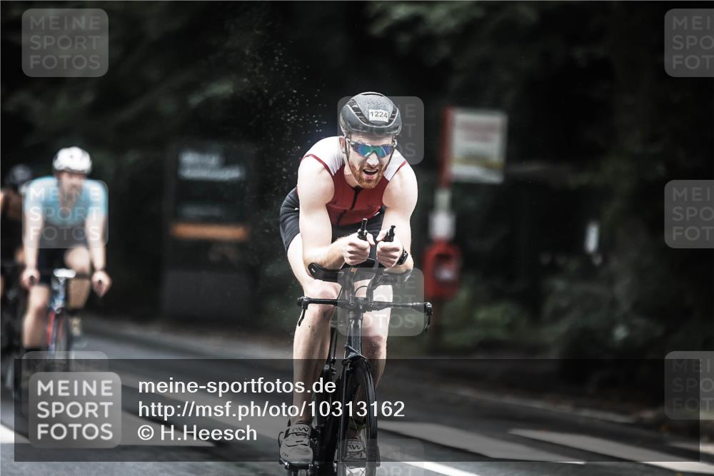 13.09.2026 - Stadtparktriathlon H.Heesch http://msf.ph/oto/10313162 13.09.2026 12:54:57 Radfahren 1108, 1153, 1158, 1179, 1224, 1258, 1286, 1417 meine-sportfotos.de