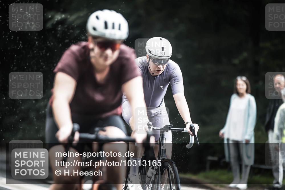 13.09.2026 - Stadtparktriathlon H.Heesch http://msf.ph/oto/10313165 13.09.2026 11:47:26 Radfahren 745, 752, 800, 826, 863, 935 meine-sportfotos.de
