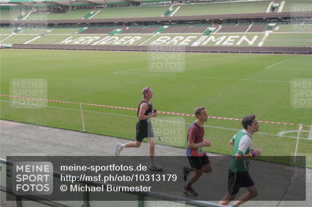 13.09.2026 - 21. swb-Marathon Bremen Michael Burmester http://msf.ph/oto/10313179 13.09.2026 12:49:27 Laufen im Stadion 382, 469, 524, 572, 663, 670, 779, 826, 889, 899, 1349, 1517, 1605, 1723, 1748, 1872, 1925, 2052, 2287, 2288, 2291, 2347, 2360, 2605, 2750, 2844, 2909, 3043, 3110, 3127, 3197, 3276, 3330, 3625, 3910, 3973, 4033, 4082, 4247, 4384, 4712, 4732, 4743, 4852, 4898, 4990, 5111, 5377, 5383, 5424, 5517, 5570, 5585, 5594, 5648, 6058, 6652, 6692, 6842, 6906, 6951, 7064, 7109, 7115, 7121, 7399, 7636, 7803, 7876, 8706, 8877, 8973, 8981, 9010, 9035, 9429, 13091 meine-sportfotos.de
