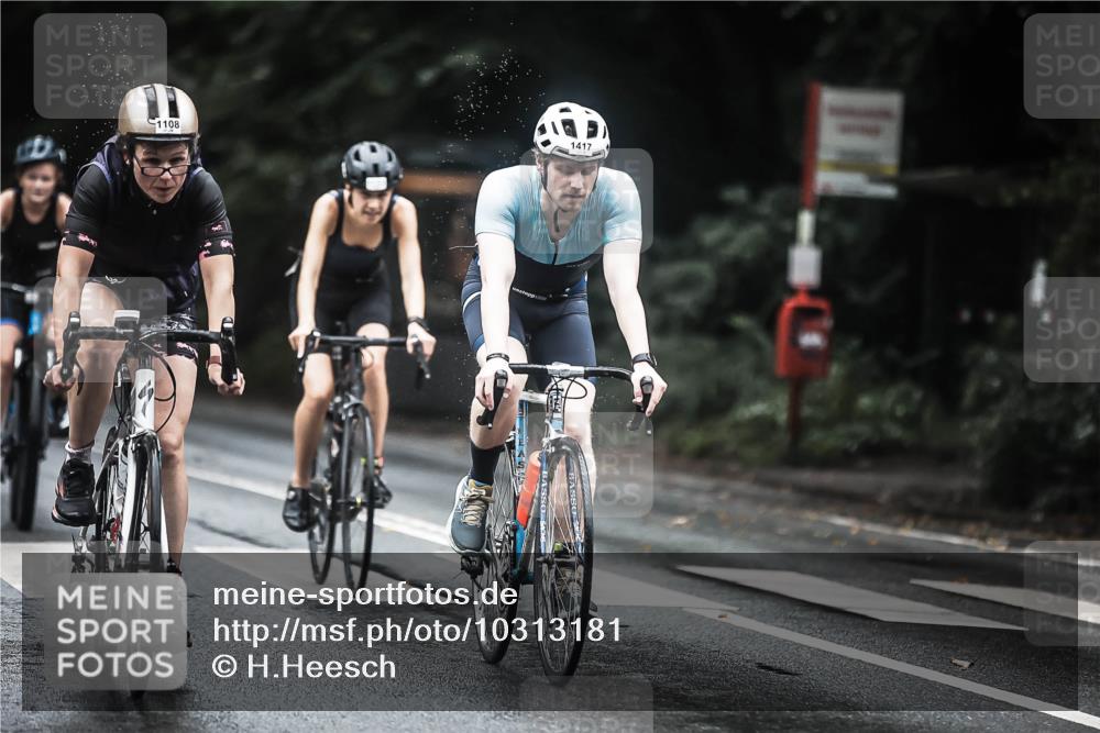 13.09.2026 - Stadtparktriathlon H.Heesch http://msf.ph/oto/10313181 13.09.2026 12:54:58 Radfahren 1108, 1153, 1158, 1179, 1224, 1258, 1286, 1417 meine-sportfotos.de