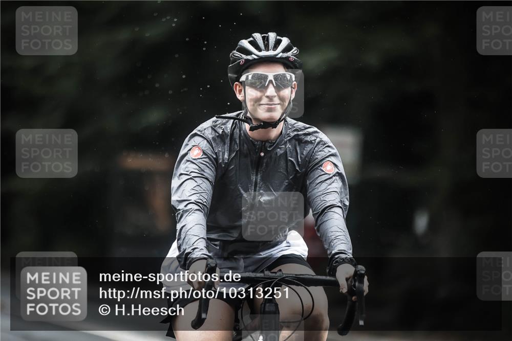 13.09.2026 - Stadtparktriathlon H.Heesch http://msf.ph/oto/10313251 13.09.2026 12:55:01 Radfahren 1108, 1153, 1158, 1224, 1245, 1258, 1261, 1286, 1376, 1417 meine-sportfotos.de
