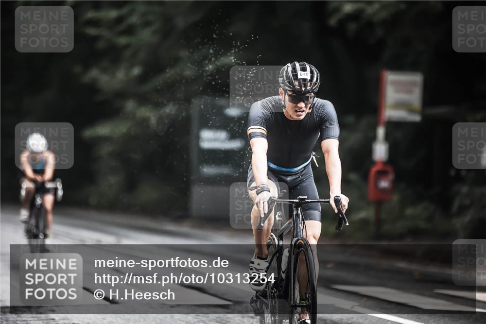 13.09.2026 - Stadtparktriathlon H.Heesch http://msf.ph/oto/10313254 13.09.2026 11:47:34 Radfahren 752, 761, 801, 840 meine-sportfotos.de