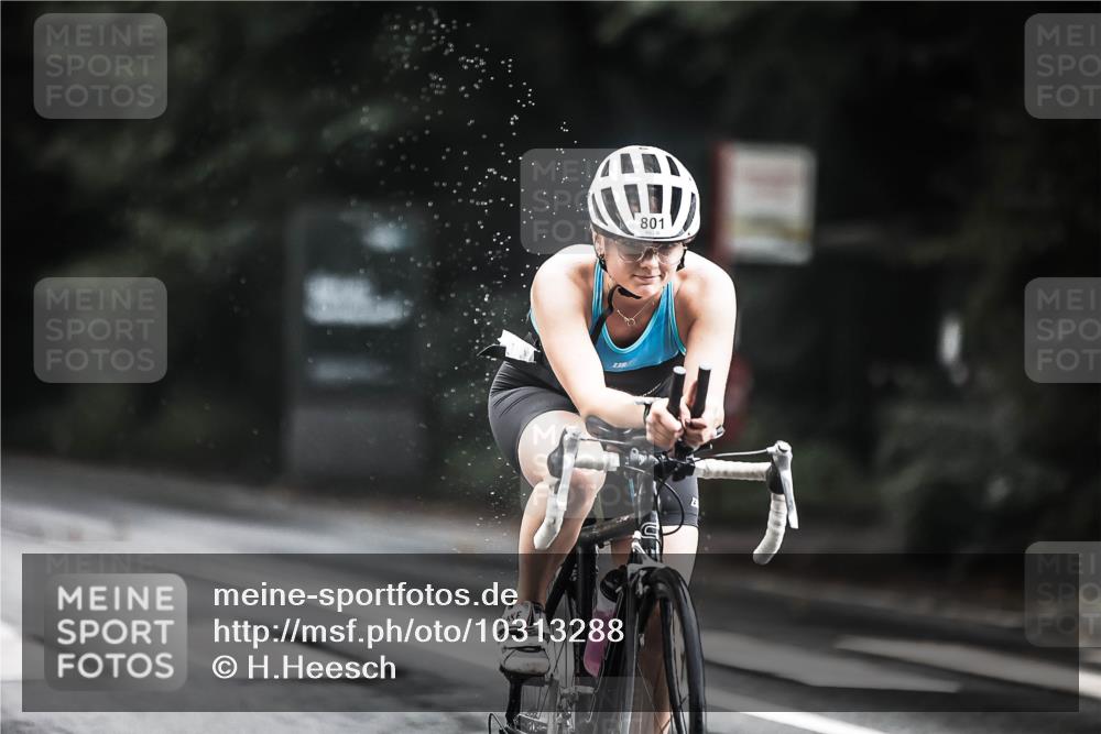 13.09.2026 - Stadtparktriathlon H.Heesch http://msf.ph/oto/10313288 13.09.2026 11:47:36 Radfahren 752, 761, 801, 840 meine-sportfotos.de