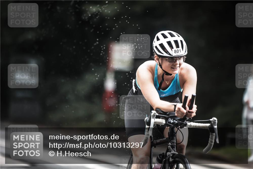 13.09.2026 - Stadtparktriathlon H.Heesch http://msf.ph/oto/10313297 13.09.2026 11:47:36 Radfahren 752, 761, 801, 840 meine-sportfotos.de