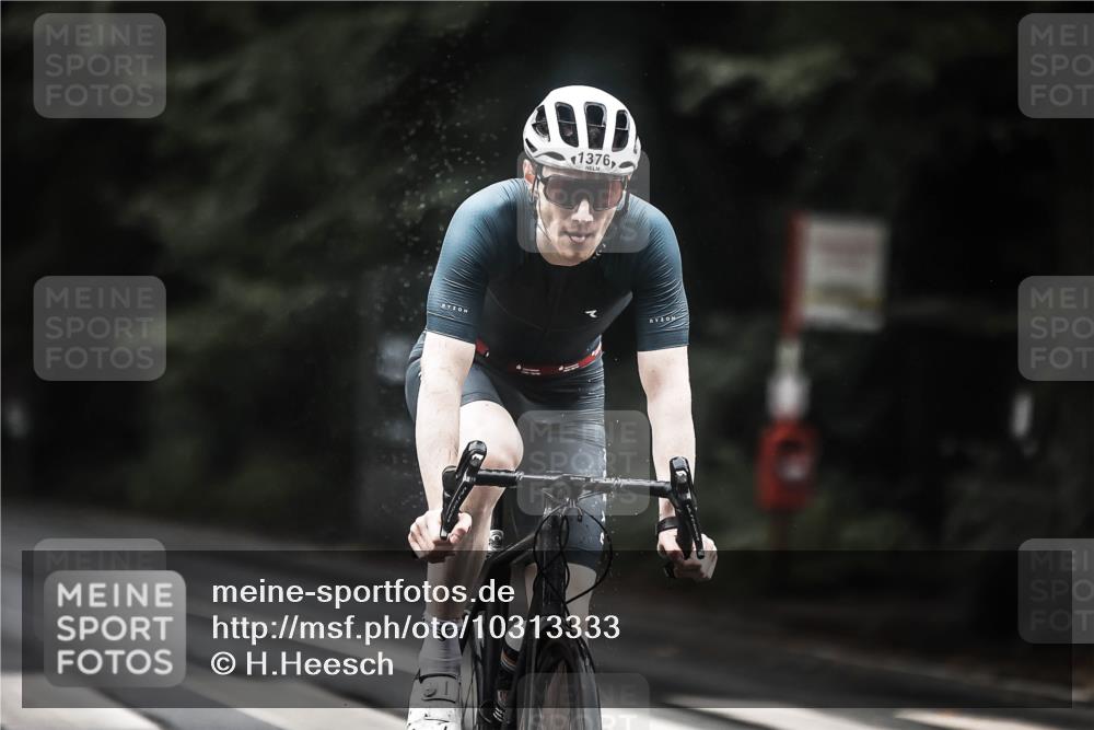 13.09.2026 - Stadtparktriathlon H.Heesch http://msf.ph/oto/10313333 13.09.2026 12:55:08 Radfahren 1245, 1251, 1261, 1376 meine-sportfotos.de