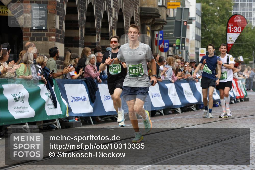 13.09.2026 - 21. swb-Marathon Bremen Strokosch-Dieckow http://msf.ph/oto/10313335 13.09.2026 13:05:14 Ziel 1336, 1712, 2646, 5674, 6708, 7538, 7814, 8054, 9306, 9495, 9689, 13187, 439, 3365, 4025, 5092, 7141, 9273 meine-sportfotos.de