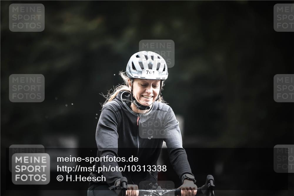 13.09.2026 - Stadtparktriathlon H.Heesch http://msf.ph/oto/10313338 13.09.2026 11:47:38 Radfahren 761, 779, 801, 831, 840, 885, 948 meine-sportfotos.de