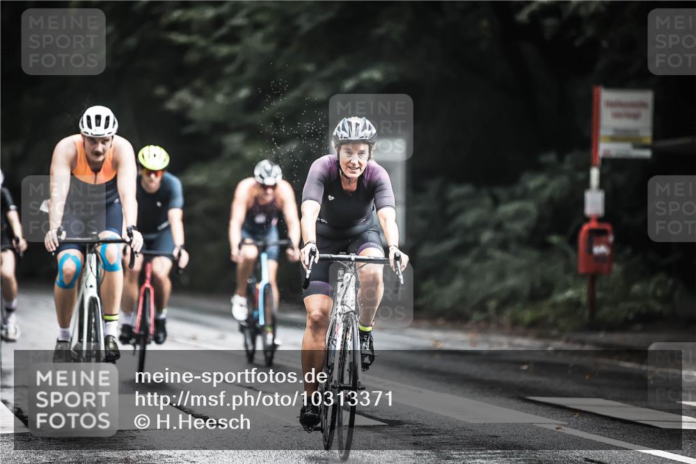 13.09.2026 - Stadtparktriathlon H.Heesch http://msf.ph/oto/10313371 13.09.2026 11:47:43 Radfahren 736, 740, 761, 776, 779, 818, 831, 856, 865, 873, 885, 948 meine-sportfotos.de
