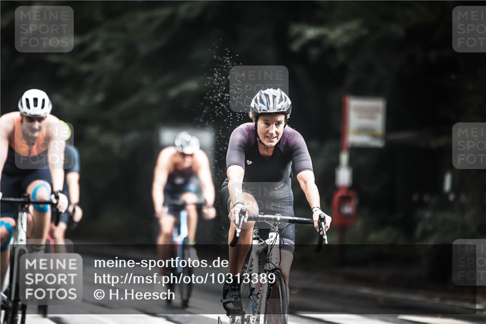 13.09.2026 - Stadtparktriathlon H.Heesch http://msf.ph/oto/10313389 13.09.2026 11:47:43 Radfahren 736, 740, 761, 776, 779, 818, 831, 856, 865, 873, 885, 948 meine-sportfotos.de