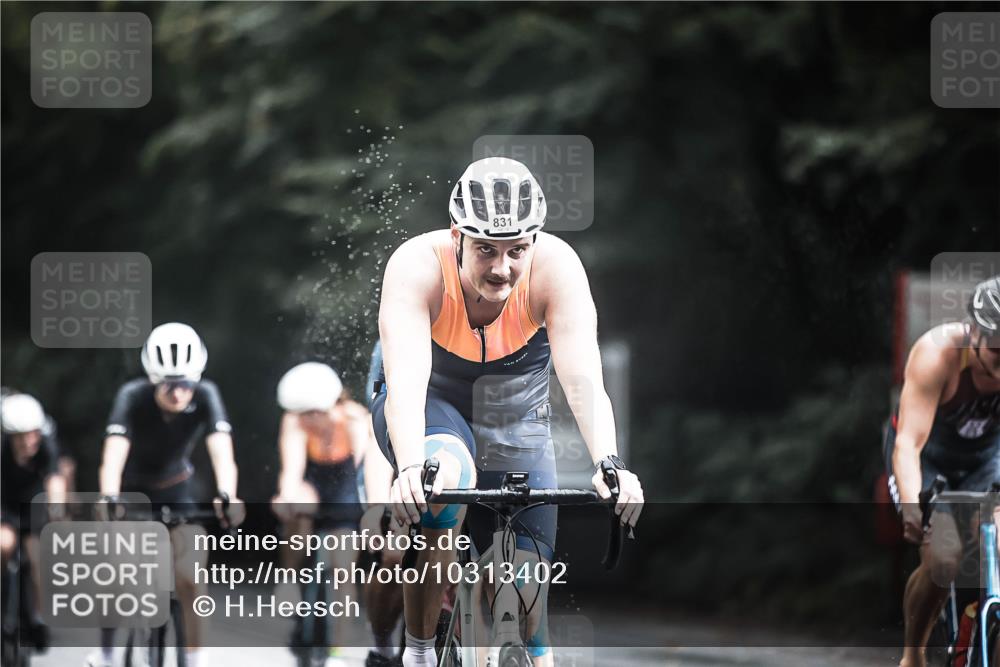 13.09.2026 - Stadtparktriathlon H.Heesch http://msf.ph/oto/10313402 13.09.2026 11:47:44 Radfahren 736, 740, 761, 776, 779, 818, 831, 856, 865, 873, 885, 948 meine-sportfotos.de