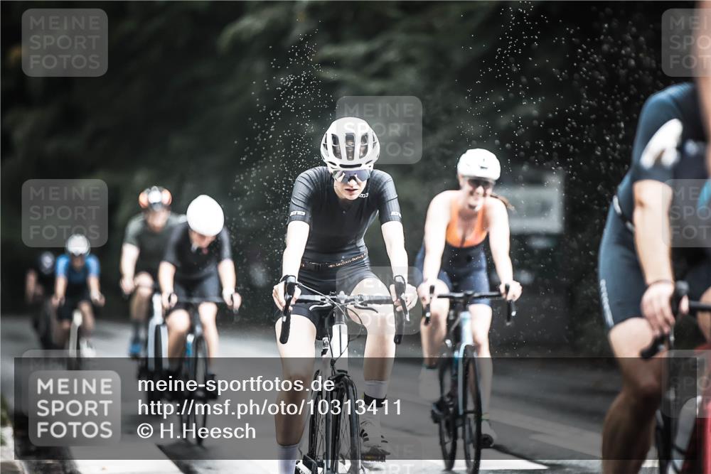 13.09.2026 - Stadtparktriathlon H.Heesch http://msf.ph/oto/10313411 13.09.2026 11:47:45 Radfahren 736, 740, 776, 779, 818, 831, 856, 865, 873, 885, 948 meine-sportfotos.de