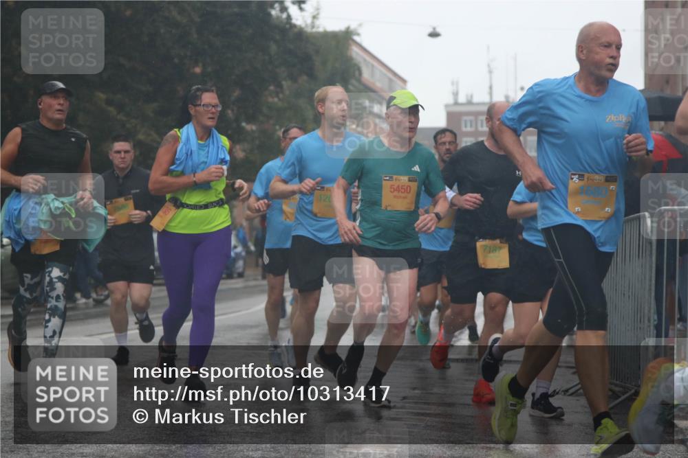 13.09.2026 - Kiel Lauf Markus Tischler http://msf.ph/oto/10313417 13.09.2026 10:40:41 Fleethörn 120, 39, 5450, 7187, 4, 38 meine-sportfotos.de