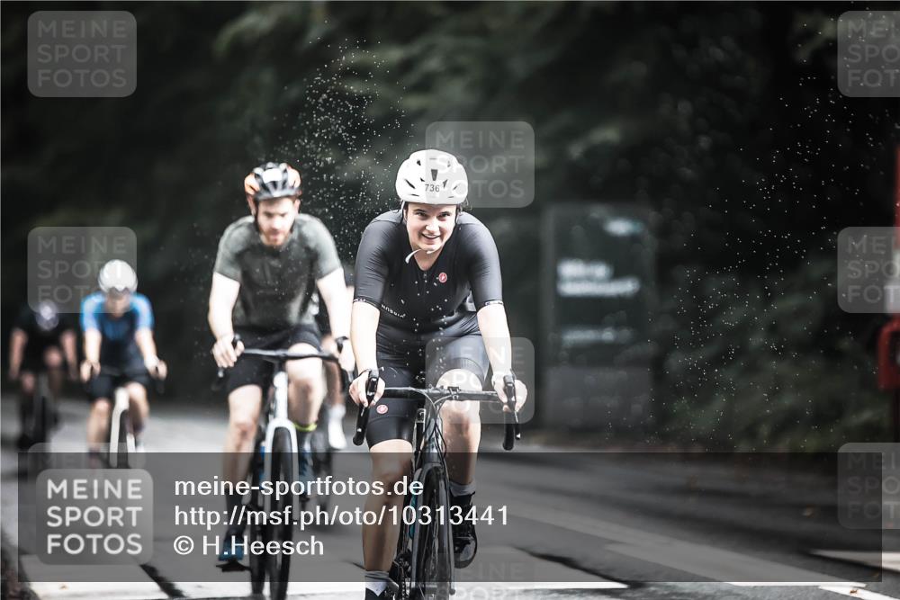 13.09.2026 - Stadtparktriathlon H.Heesch http://msf.ph/oto/10313441 13.09.2026 11:47:46 Radfahren 736, 740, 776, 779, 818, 831, 856, 865, 873, 885, 948 meine-sportfotos.de