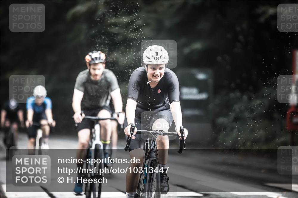 13.09.2026 - Stadtparktriathlon H.Heesch http://msf.ph/oto/10313447 13.09.2026 11:47:46 Radfahren 736, 740, 776, 779, 818, 831, 856, 865, 873, 885, 948 meine-sportfotos.de