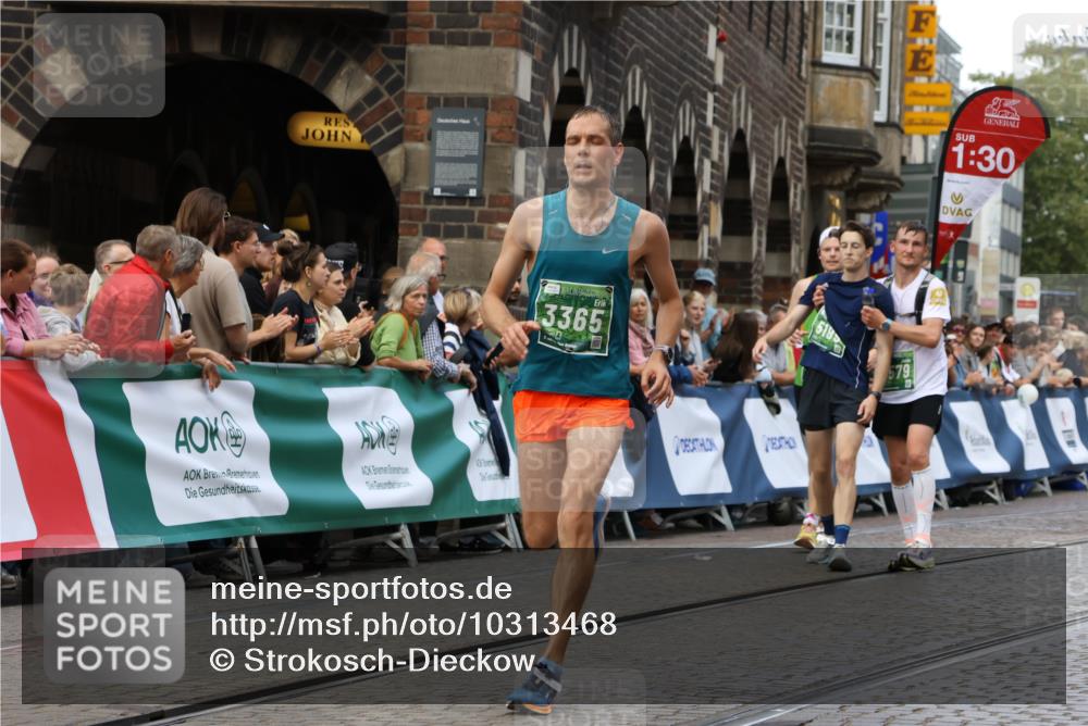 13.09.2026 - 21. swb-Marathon Bremen Strokosch-Dieckow http://msf.ph/oto/10313468 13.09.2026 13:05:20 Ziel 1336, 1822, 2297, 2646, 3196, 4729, 5674, 6708, 7538, 8054, 9306, 9495, 13187, 439, 3242, 3271, 3365, 5092, 5199, 5725, 6579, 7141 meine-sportfotos.de