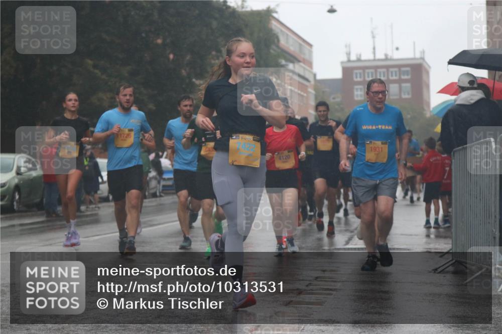13.09.2026 - Kiel Lauf Markus Tischler http://msf.ph/oto/10313531 13.09.2026 10:41:00 Fleethörn 1726, 7422, 4120, 1931 meine-sportfotos.de