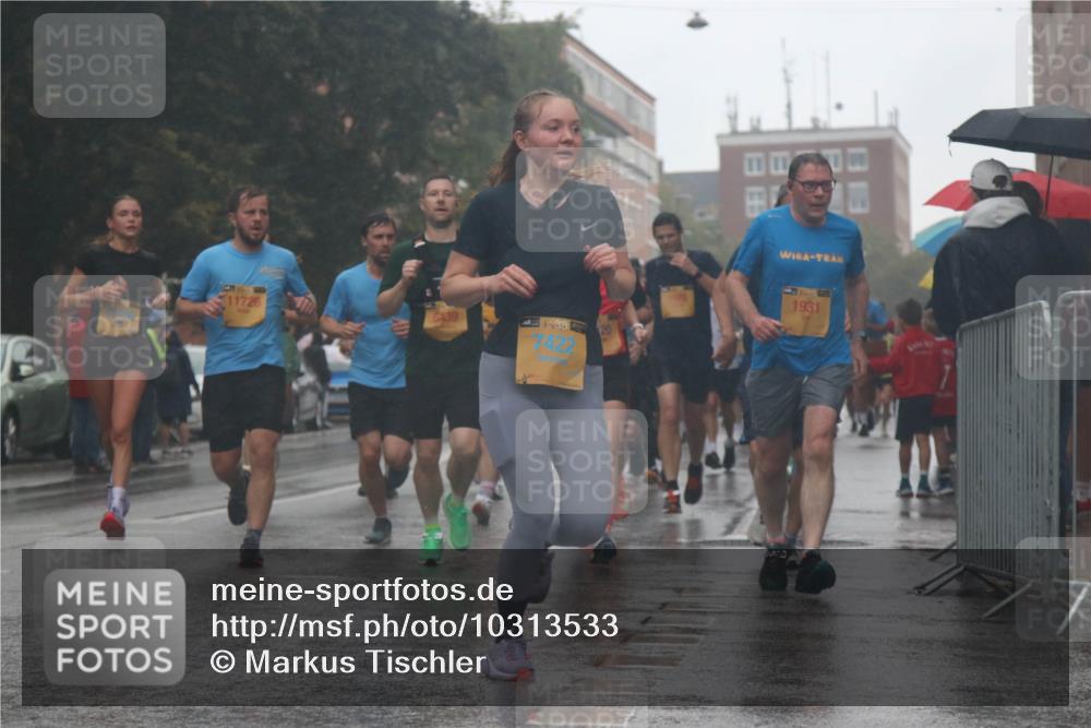 13.09.2026 - Kiel Lauf Markus Tischler http://msf.ph/oto/10313533 13.09.2026 10:41:00 Fleethörn 11726, 6439, 98, 7422, 20, 1931 meine-sportfotos.de