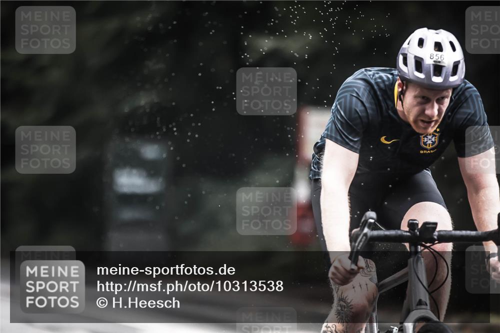 13.09.2026 - Stadtparktriathlon H.Heesch http://msf.ph/oto/10313538 13.09.2026 11:47:50 Radfahren 736, 740, 776, 818, 831, 856, 865, 873, 885, 925, 948 meine-sportfotos.de