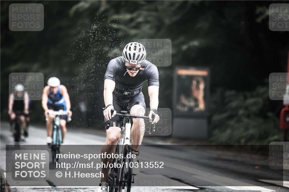 13.09.2026 - Stadtparktriathlon H.Heesch http://msf.ph/oto/10313552 13.09.2026 11:47:55 Radfahren 772, 856, 857, 858, 925 meine-sportfotos.de