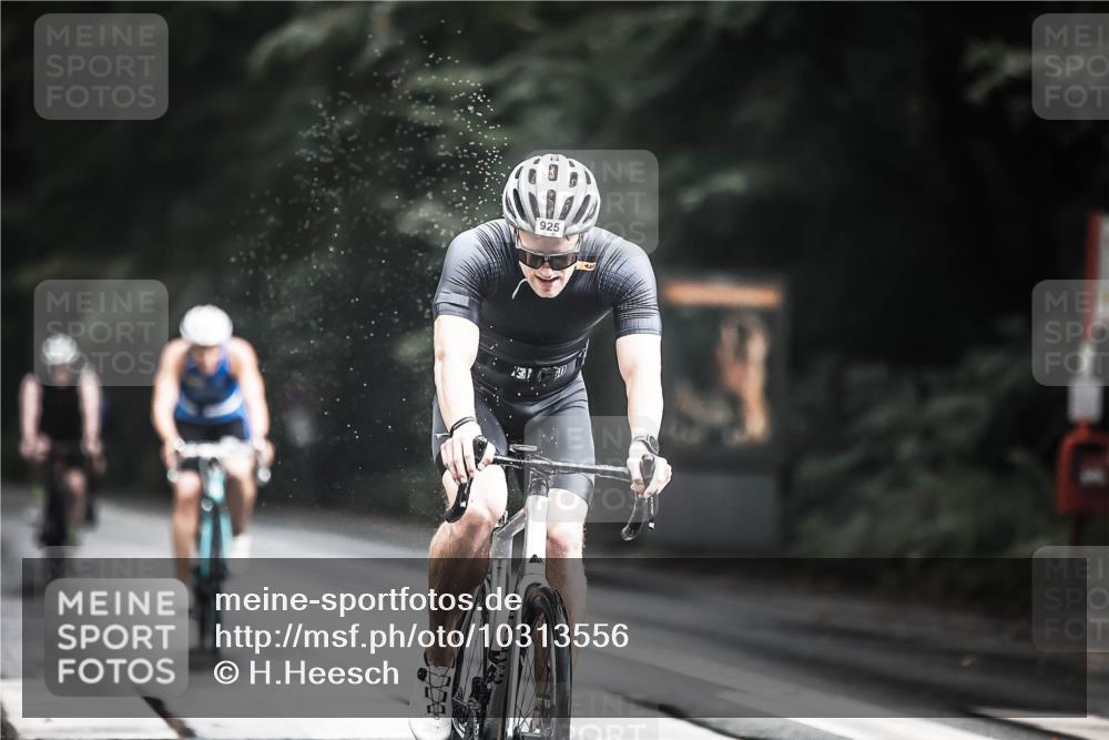 13.09.2026 - Stadtparktriathlon H.Heesch http://msf.ph/oto/10313556 13.09.2026 11:47:56 Radfahren 772, 857, 858, 925 meine-sportfotos.de