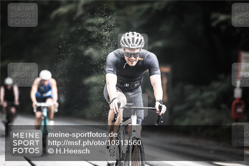13.09.2026 - Stadtparktriathlon H.Heesch http://msf.ph/oto/10313560 13.09.2026 11:47:56 Radfahren 772, 857, 858, 925 meine-sportfotos.de