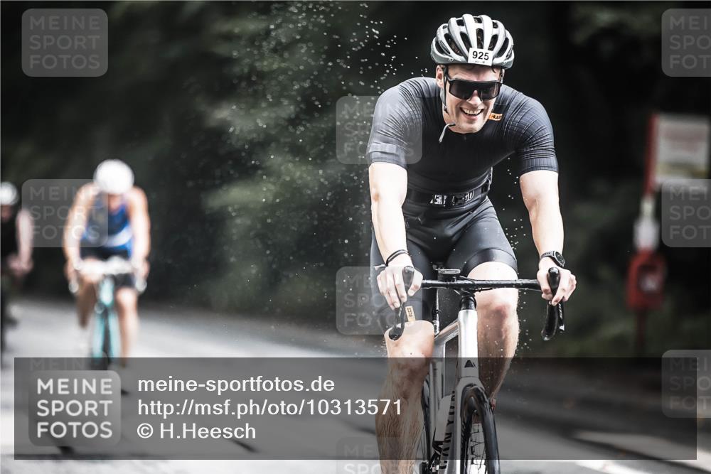 13.09.2026 - Stadtparktriathlon H.Heesch http://msf.ph/oto/10313571 13.09.2026 11:47:56 Radfahren 772, 857, 858, 925 meine-sportfotos.de