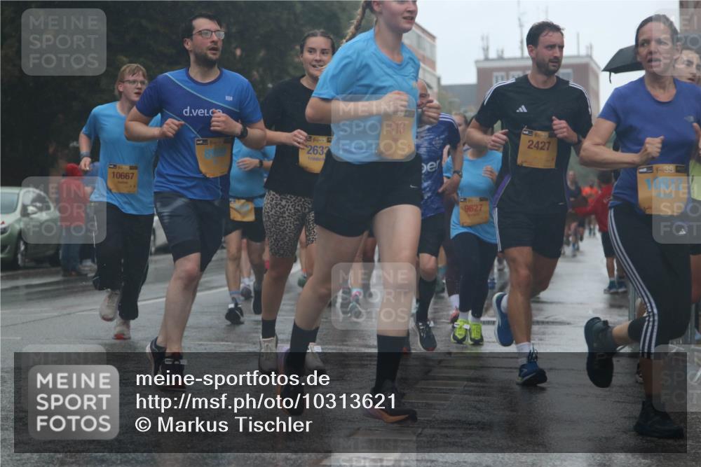 13.09.2026 - Kiel Lauf Markus Tischler http://msf.ph/oto/10313621 13.09.2026 10:41:11 Fleethörn 10667, 39, 2632, 13, 9627, 2427, 9, 38, 10812 meine-sportfotos.de