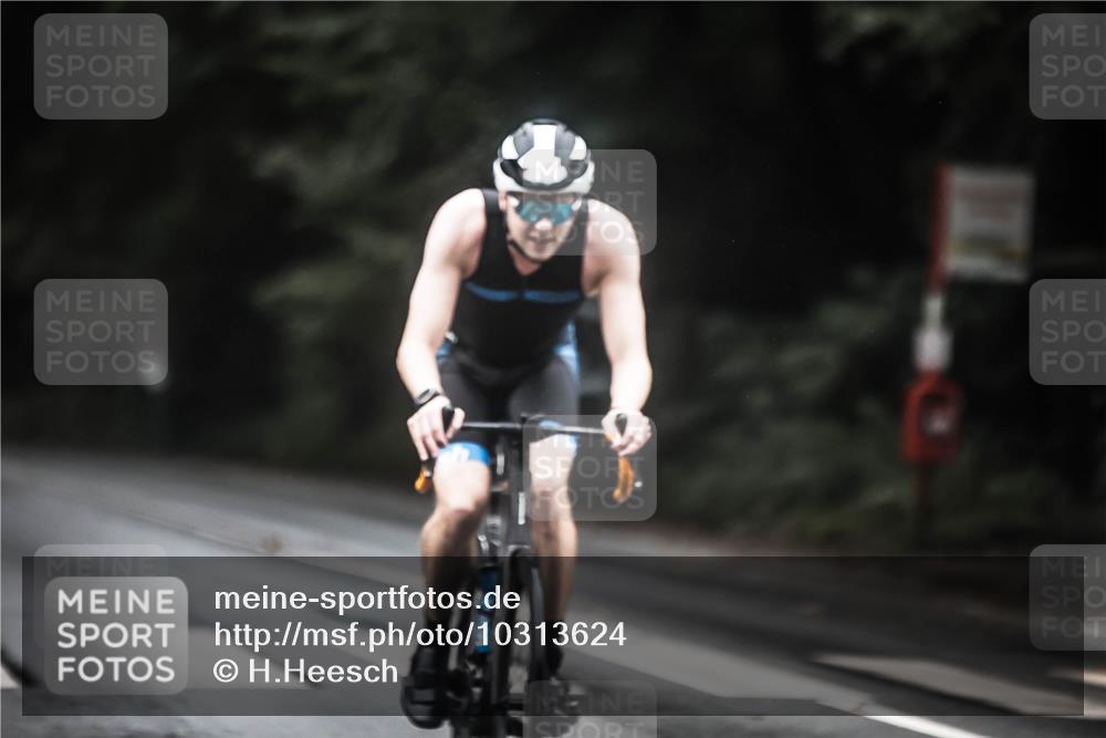 13.09.2026 - Stadtparktriathlon H.Heesch http://msf.ph/oto/10313624 13.09.2026 12:55:39 Radfahren 1133, 1152, 1235 meine-sportfotos.de