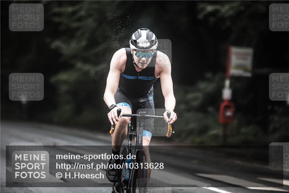 13.09.2026 - Stadtparktriathlon H.Heesch http://msf.ph/oto/10313628 13.09.2026 12:55:39 Radfahren 1133, 1152, 1235 meine-sportfotos.de