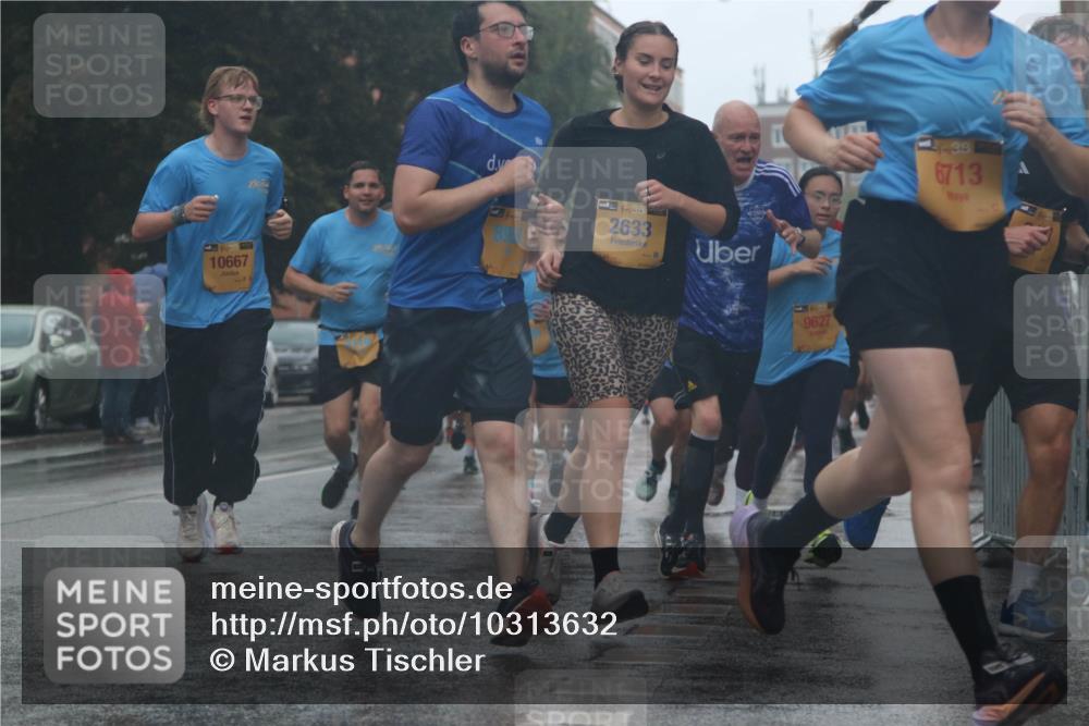 13.09.2026 - Kiel Lauf Markus Tischler http://msf.ph/oto/10313632 13.09.2026 10:41:11 Fleethörn 1, 30, 10667, 4, 38, 2633, 9627, 6713 meine-sportfotos.de