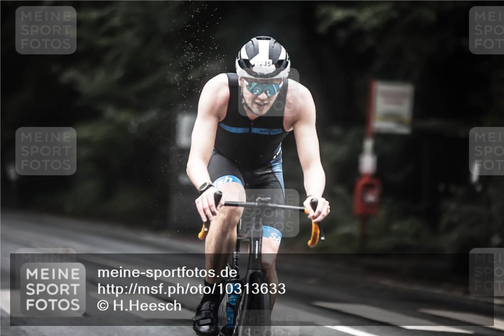 13.09.2026 - Stadtparktriathlon H.Heesch http://msf.ph/oto/10313633 13.09.2026 12:55:39 Radfahren 1133, 1152, 1235 meine-sportfotos.de