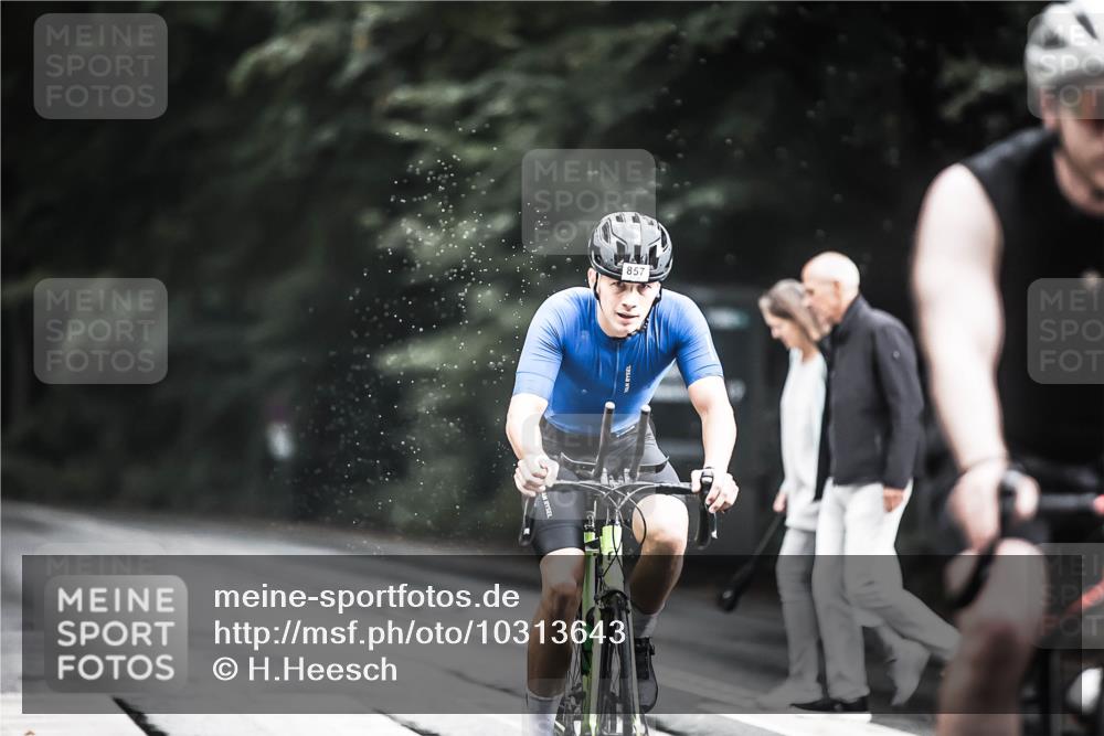 13.09.2026 - Stadtparktriathlon H.Heesch http://msf.ph/oto/10313643 13.09.2026 11:48:00 Radfahren 772, 857, 858, 925 meine-sportfotos.de