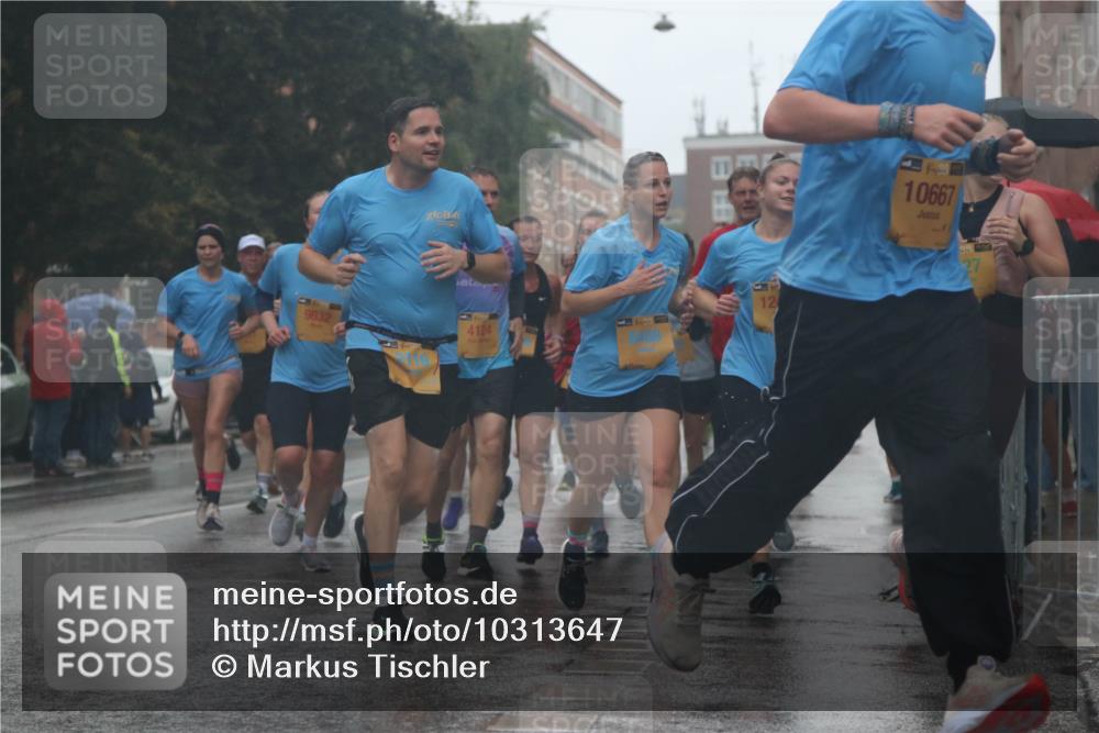 13.09.2026 - Kiel Lauf Markus Tischler http://msf.ph/oto/10313647 13.09.2026 10:41:13 Fleethörn 11, 1, 39, 10667, 9632, 4124, 12 meine-sportfotos.de