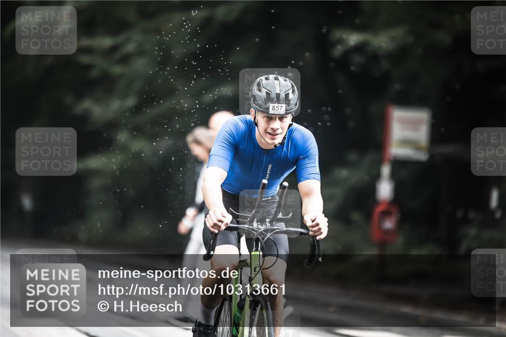 13.09.2026 - Stadtparktriathlon H.Heesch http://msf.ph/oto/10313661 13.09.2026 11:48:00 Radfahren 772, 857, 858, 925 meine-sportfotos.de