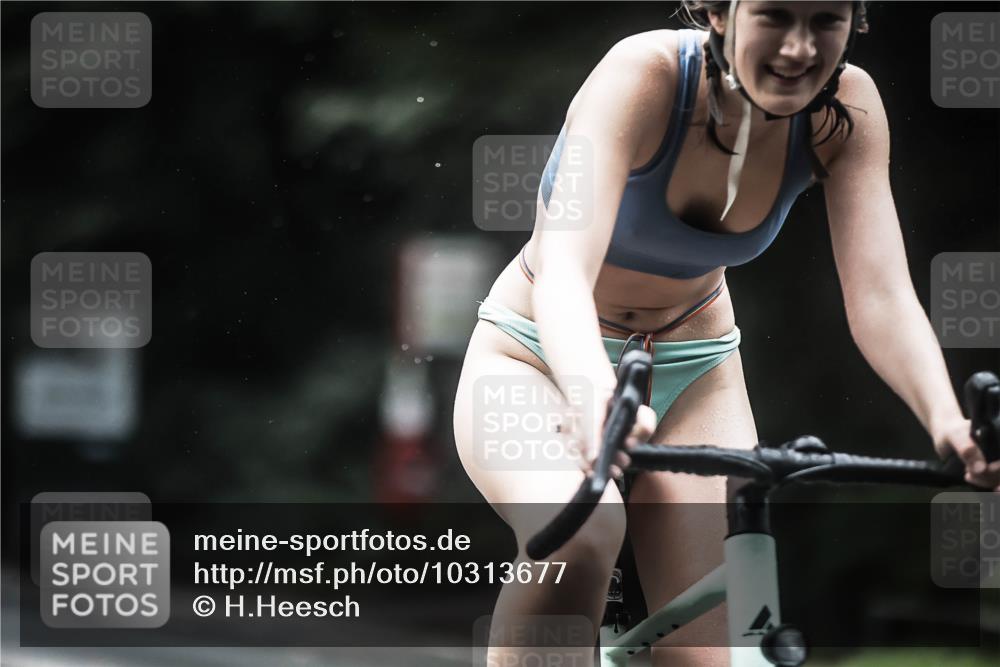 13.09.2026 - Stadtparktriathlon H.Heesch http://msf.ph/oto/10313677 13.09.2026 12:55:46 Radfahren 1152 meine-sportfotos.de