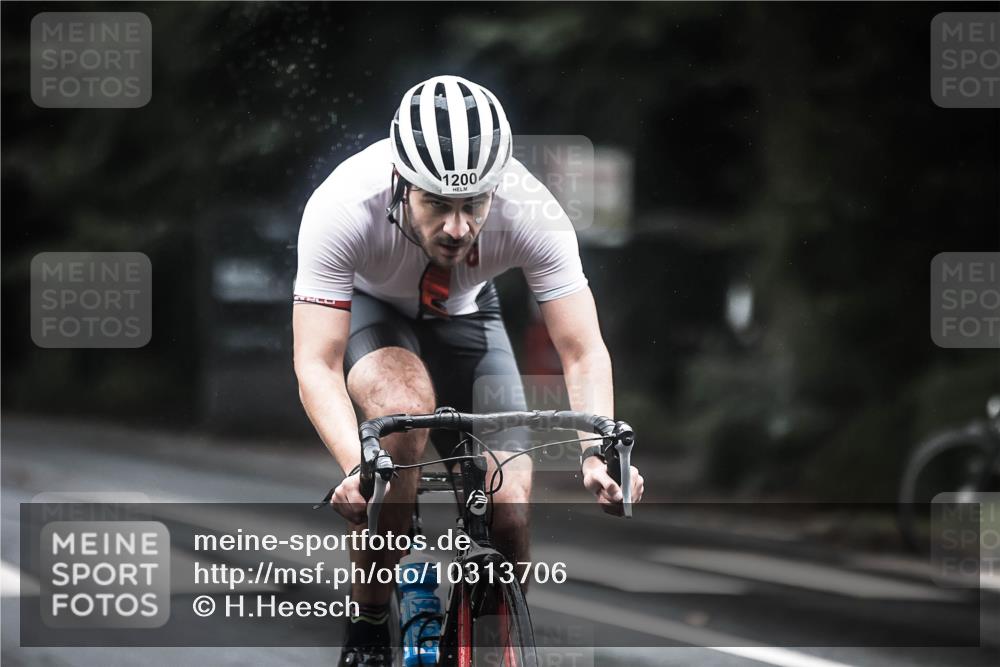 13.09.2026 - Stadtparktriathlon H.Heesch http://msf.ph/oto/10313706 13.09.2026 12:56:05 Radfahren 1200, 1234, 1291, 1297 meine-sportfotos.de