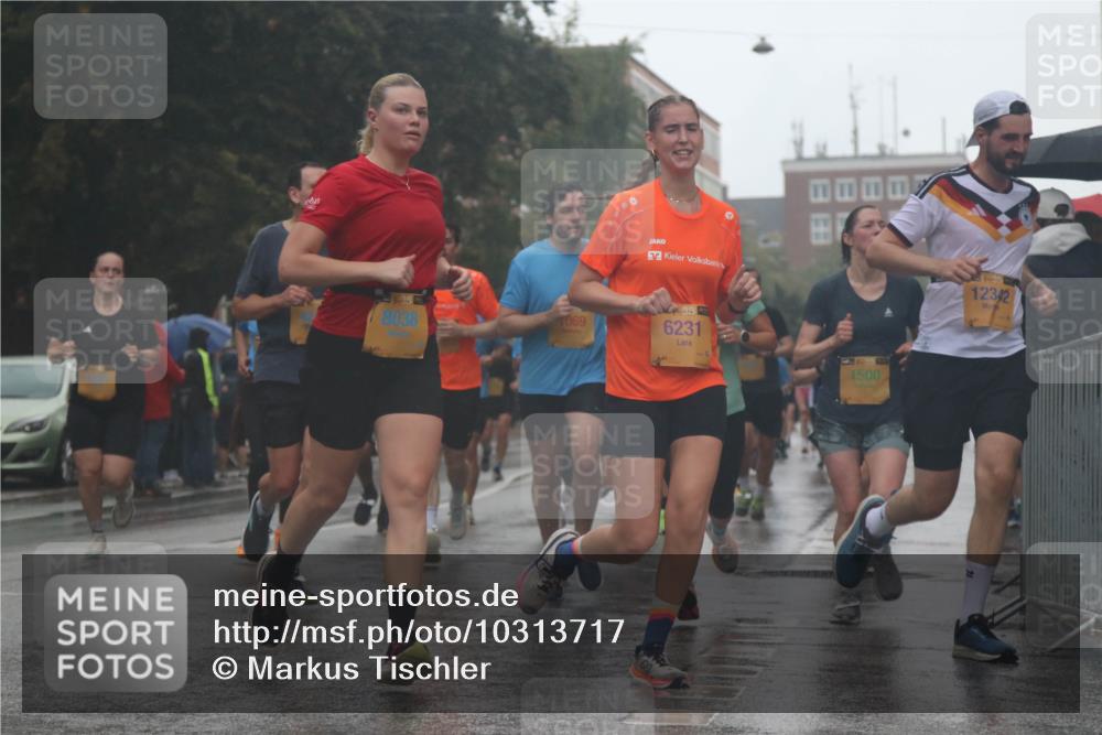 13.09.2026 - Kiel Lauf Markus Tischler http://msf.ph/oto/10313717 13.09.2026 10:41:20 Fleethörn 39, 8038, 069, 38, 6231, 1500, 1, 39, 12342 meine-sportfotos.de