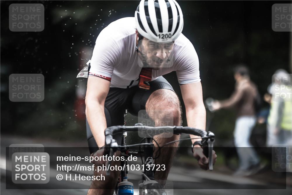 13.09.2026 - Stadtparktriathlon H.Heesch http://msf.ph/oto/10313723 13.09.2026 12:56:06 Radfahren 1200, 1234, 1291, 1297 meine-sportfotos.de