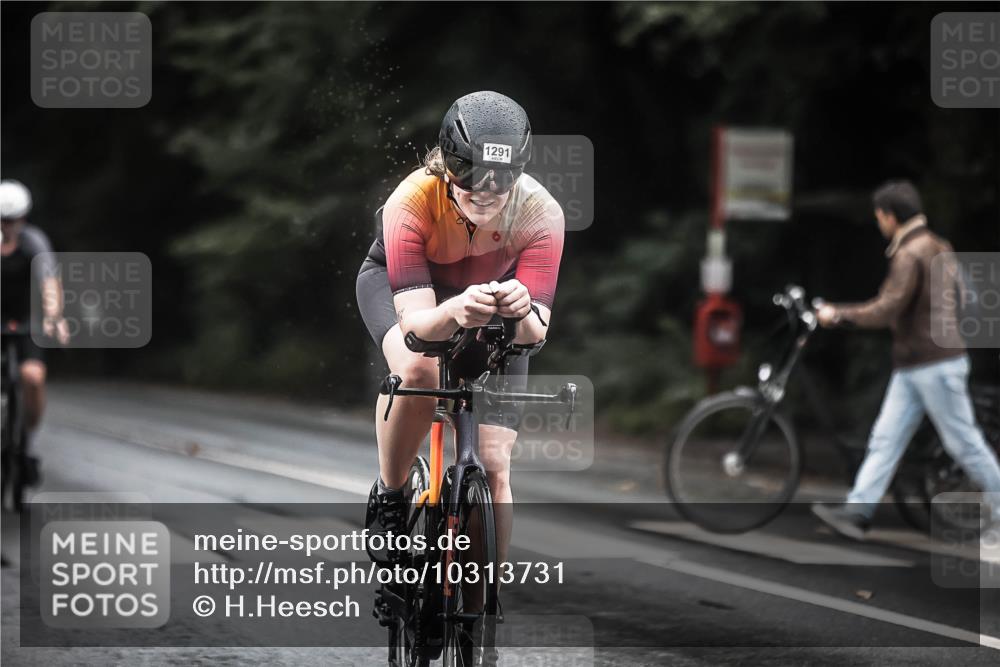 13.09.2026 - Stadtparktriathlon H.Heesch http://msf.ph/oto/10313731 13.09.2026 12:56:07 Radfahren 1200, 1234, 1291, 1297 meine-sportfotos.de