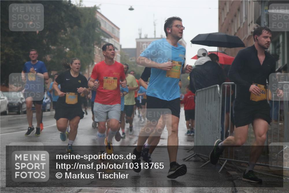 13.09.2026 - Kiel Lauf Markus Tischler http://msf.ph/oto/10313765 13.09.2026 10:41:26 Fleethörn 4541, 39, 067, 39, 44 meine-sportfotos.de