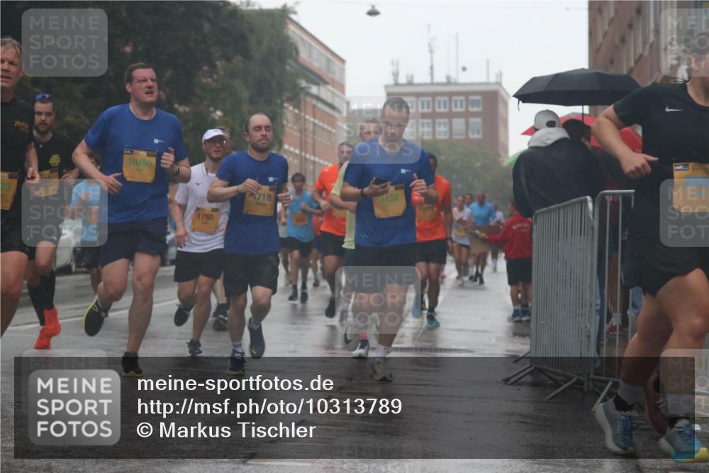13.09.2026 - Kiel Lauf Markus Tischler http://msf.ph/oto/10313789 13.09.2026 10:41:28 Fleethörn 10450, 245, 1780, 4718, 3132, 12778 meine-sportfotos.de