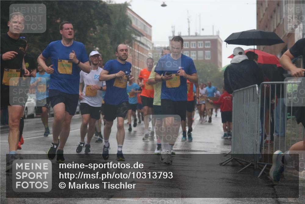 13.09.2026 - Kiel Lauf Markus Tischler http://msf.ph/oto/10313793 13.09.2026 10:41:28 Fleethörn 39, 3123, 10450, 32, 4718 meine-sportfotos.de