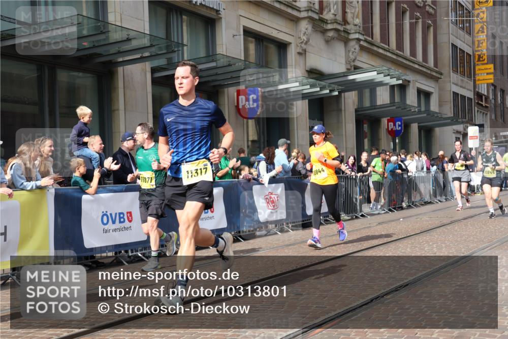 13.09.2026 - 21. swb-Marathon Bremen Strokosch-Dieckow http://msf.ph/oto/10313801 13.09.2026 10:56:20 Ziel 10240, 10356, 10372, 10486, 10540, 10675, 10721, 10771, 10824, 10844, 10888, 10936, 11064, 11069, 11256, 11349, 11407, 11474, 11601, 11795, 11844, 11855, 11871, 11872, 11911, 11996, 12284, 12434, 12543, 10184, 10211, 10246, 10298, 10322, 10365, 10443, 10670, 10699, 10844, 10949, 10957, 10960, 11219, 11280, 11317, 11570, 11693, 11782, 11790, 11795, 12452, 12476, 13565 meine-sportfotos.de
