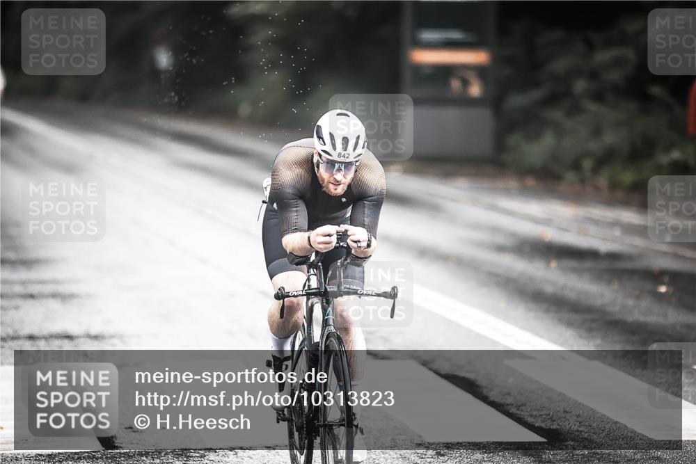 13.09.2026 - Stadtparktriathlon H.Heesch http://msf.ph/oto/10313823 13.09.2026 11:48:27 Radfahren 774, 842, 884, 891, 897 meine-sportfotos.de