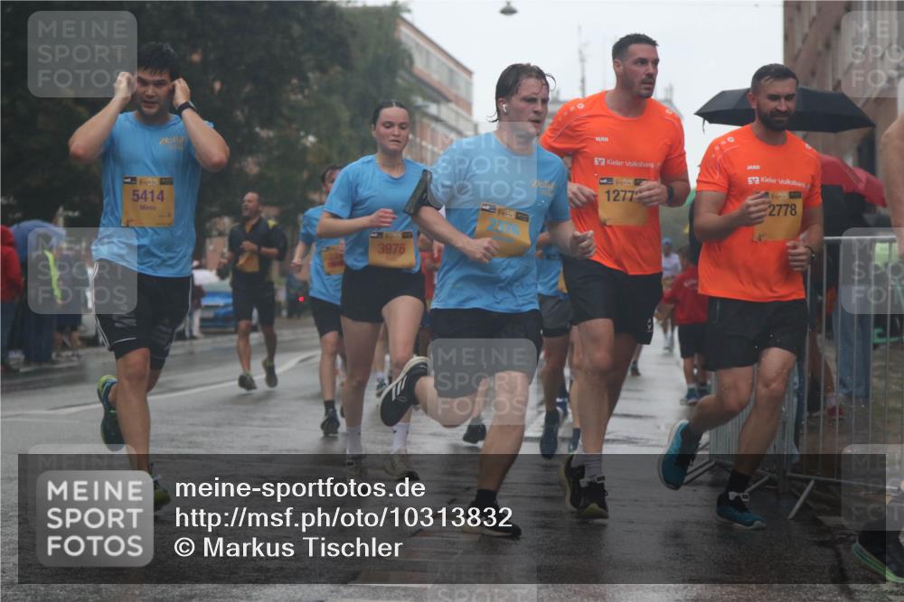 13.09.2026 - Kiel Lauf Markus Tischler http://msf.ph/oto/10313832 13.09.2026 10:41:32 Fleethörn 39, 5414, 111438, 3976, 176, 11, 39, 1277, 138, 2778 meine-sportfotos.de