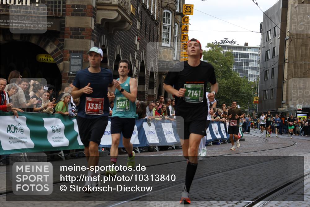 13.09.2026 - 21. swb-Marathon Bremen Strokosch-Dieckow http://msf.ph/oto/10313840 13.09.2026 13:05:28 Ziel 1336, 1822, 2297, 3196, 4025, 4729, 7102, 9273, 1301, 1562, 1879, 3242, 3271, 5199, 5725, 6579, 7141 meine-sportfotos.de