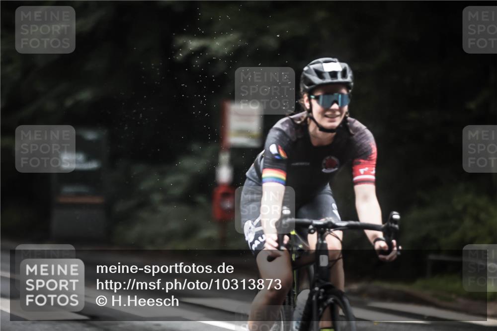 13.09.2026 - Stadtparktriathlon H.Heesch http://msf.ph/oto/10313873 13.09.2026 12:56:20 Radfahren 1154, 1191, 1260, 1268, 1275, 1426 meine-sportfotos.de
