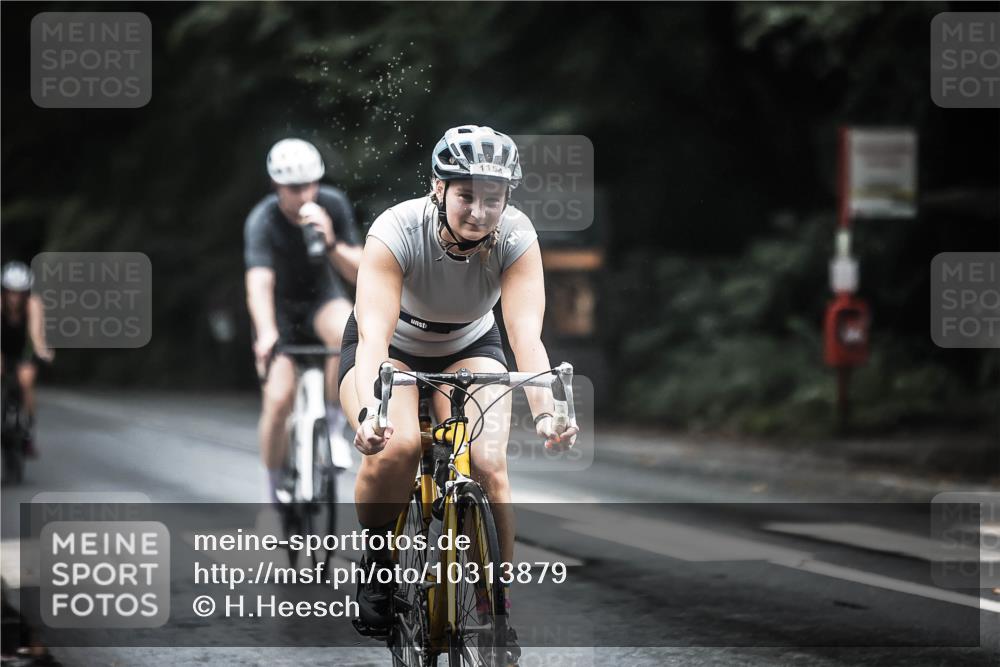 13.09.2026 - Stadtparktriathlon H.Heesch http://msf.ph/oto/10313879 13.09.2026 12:56:21 Radfahren 1154, 1191, 1192, 1260, 1268, 1275, 1426 meine-sportfotos.de