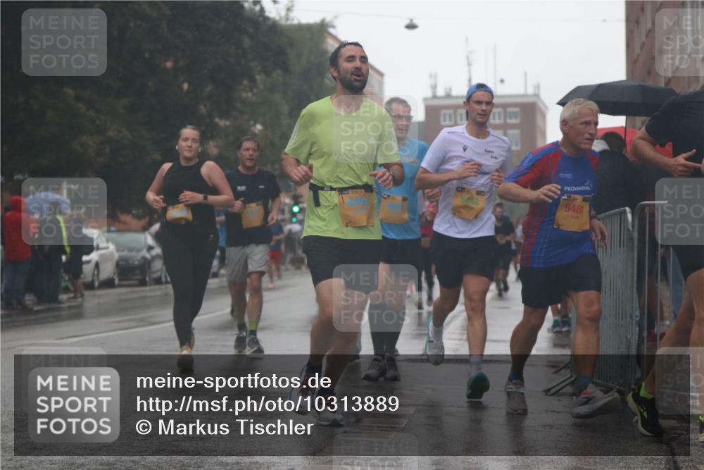 13.09.2026 - Kiel Lauf Markus Tischler http://msf.ph/oto/10313889 13.09.2026 10:41:42 Fleethörn 9481 meine-sportfotos.de