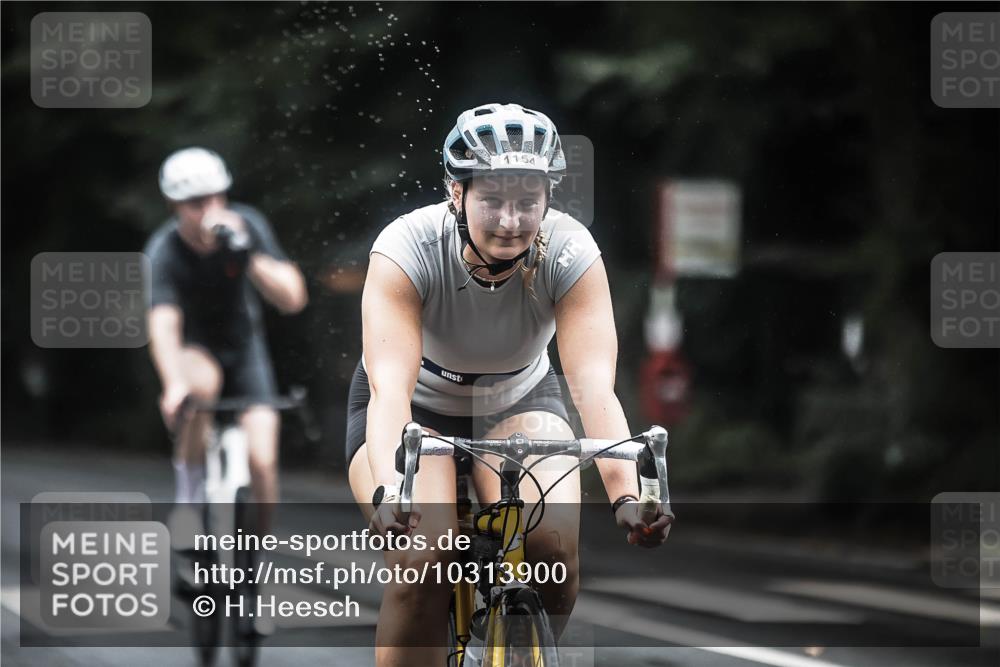 13.09.2026 - Stadtparktriathlon H.Heesch http://msf.ph/oto/10313900 13.09.2026 12:56:21 Radfahren 1154, 1191, 1192, 1260, 1268, 1275, 1426 meine-sportfotos.de